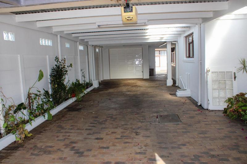 3 Bedroom Property for Sale in Belgravia Western Cape